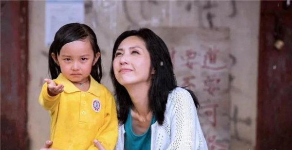 鼎豪投资 被小学生作业累麻了，家长也想减负